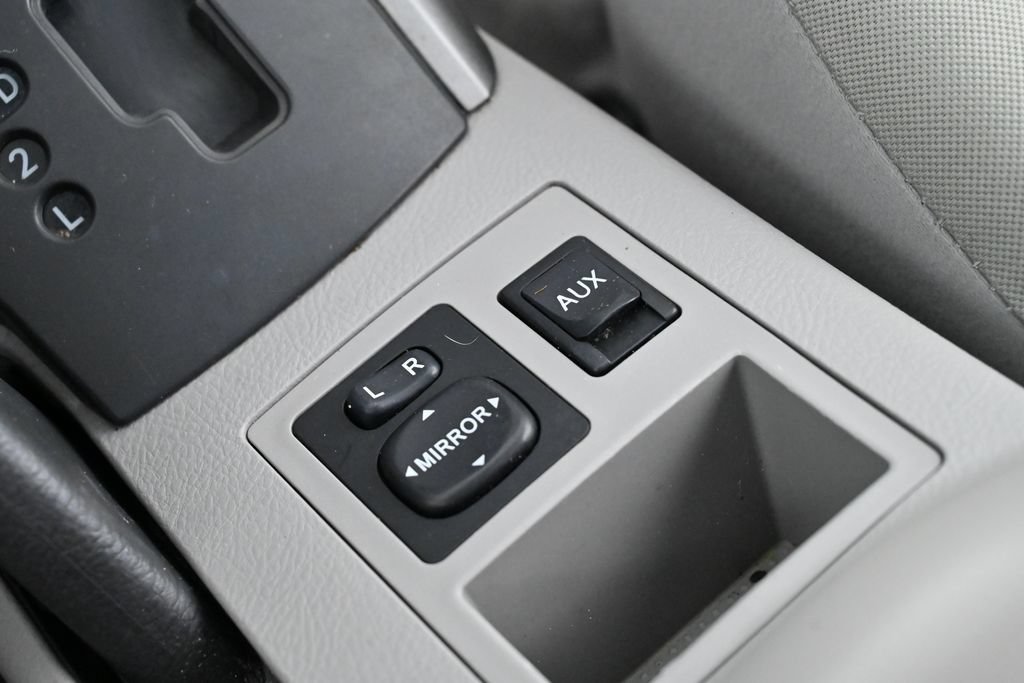 Used 2010 Toyota RAV4 4WD image 17