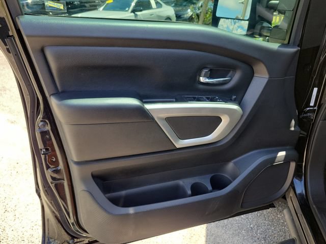 Used 2021 Nissan Titan SV w/ SV Convenience Package AWD/4WD image 20