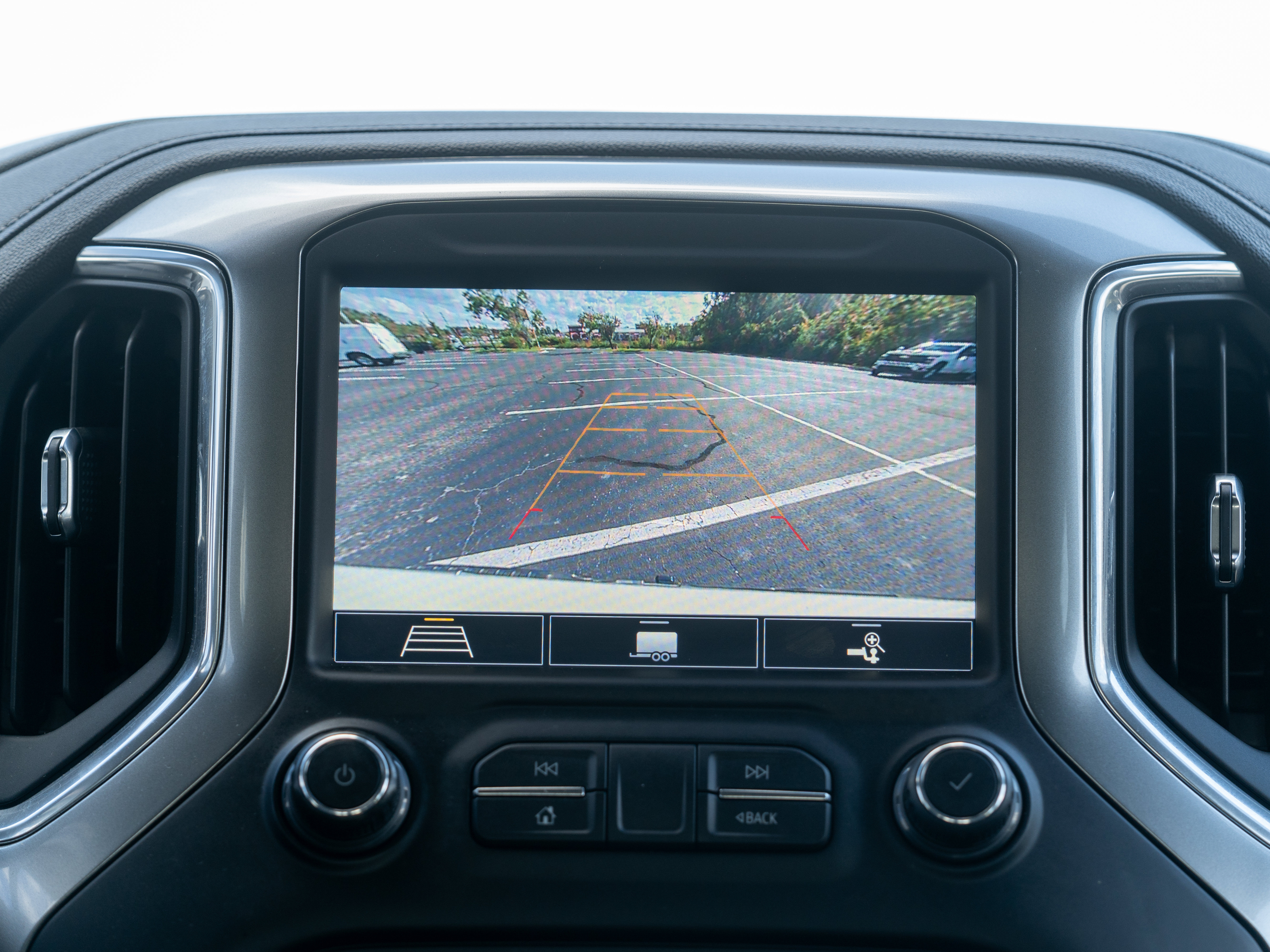 Used 2020 Chevrolet Silverado 1500 LT w/ Texas Edition RWD image 33