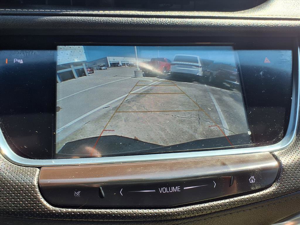 Used 2019 Cadillac XT5 FWD image 6