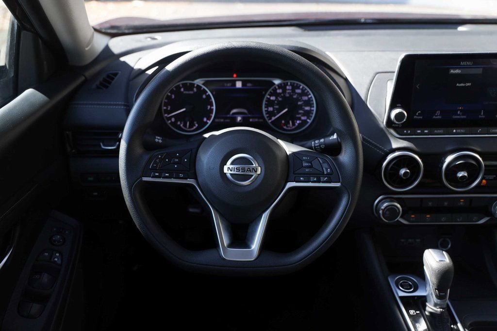 Used 2023 Nissan Sentra SV image 25