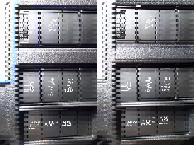 Certified 2024 Toyota Tacoma TRD Sport w/ TRD Sport Upgrade Package image 11