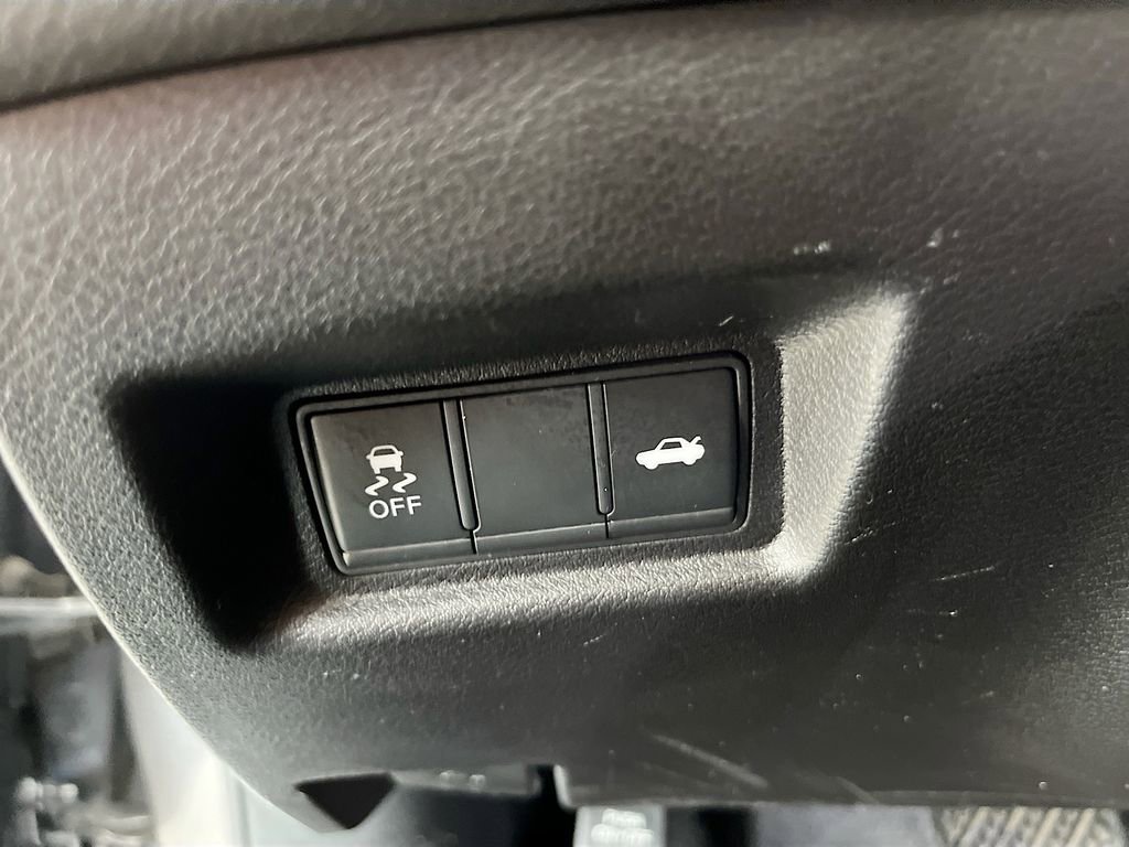 Used 2022 INFINITI Q50 Luxe w/ Cargo Package image 10