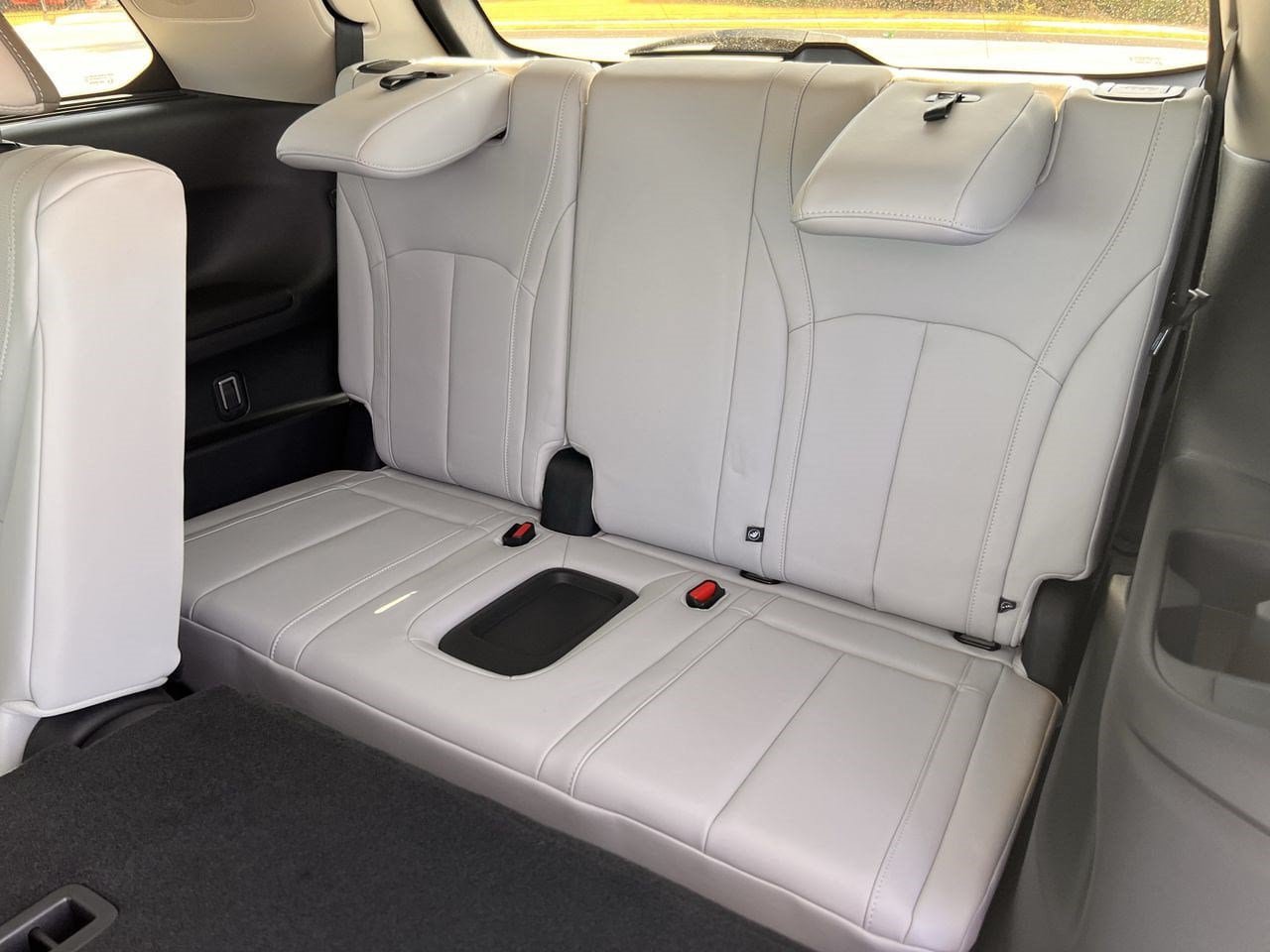 New 2027 INFINITI QX60 Luxe FWD image 28