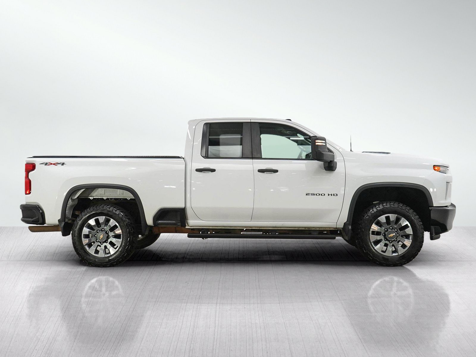 Used 2022 Chevrolet Silverado 2500 Custom w/ Gooseneck/5TH Wheel Package AWD/4WD image 6