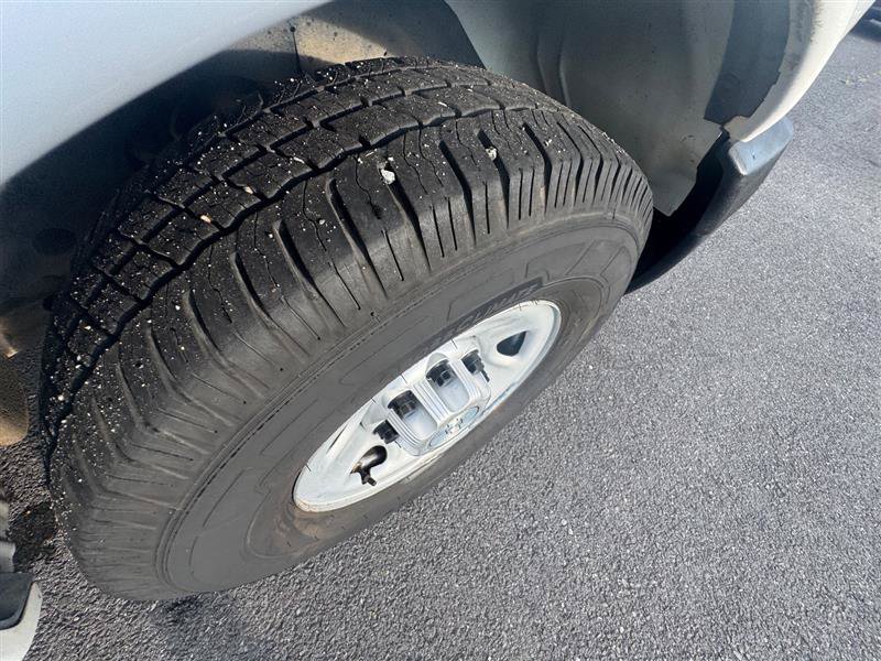 Used 2014 Chevrolet Express 3500 RWD image 28