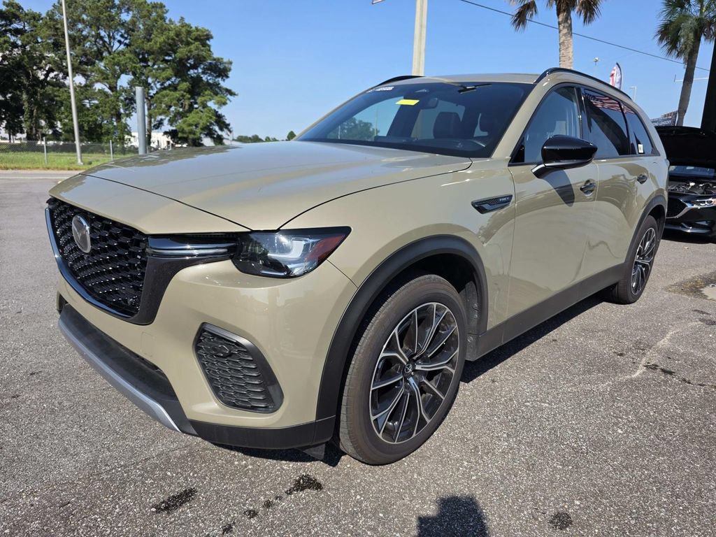 Certified 2025 MAZDA CX-70 Plug-In Hybrid w/ Premium Plus AWD/4WD image 5