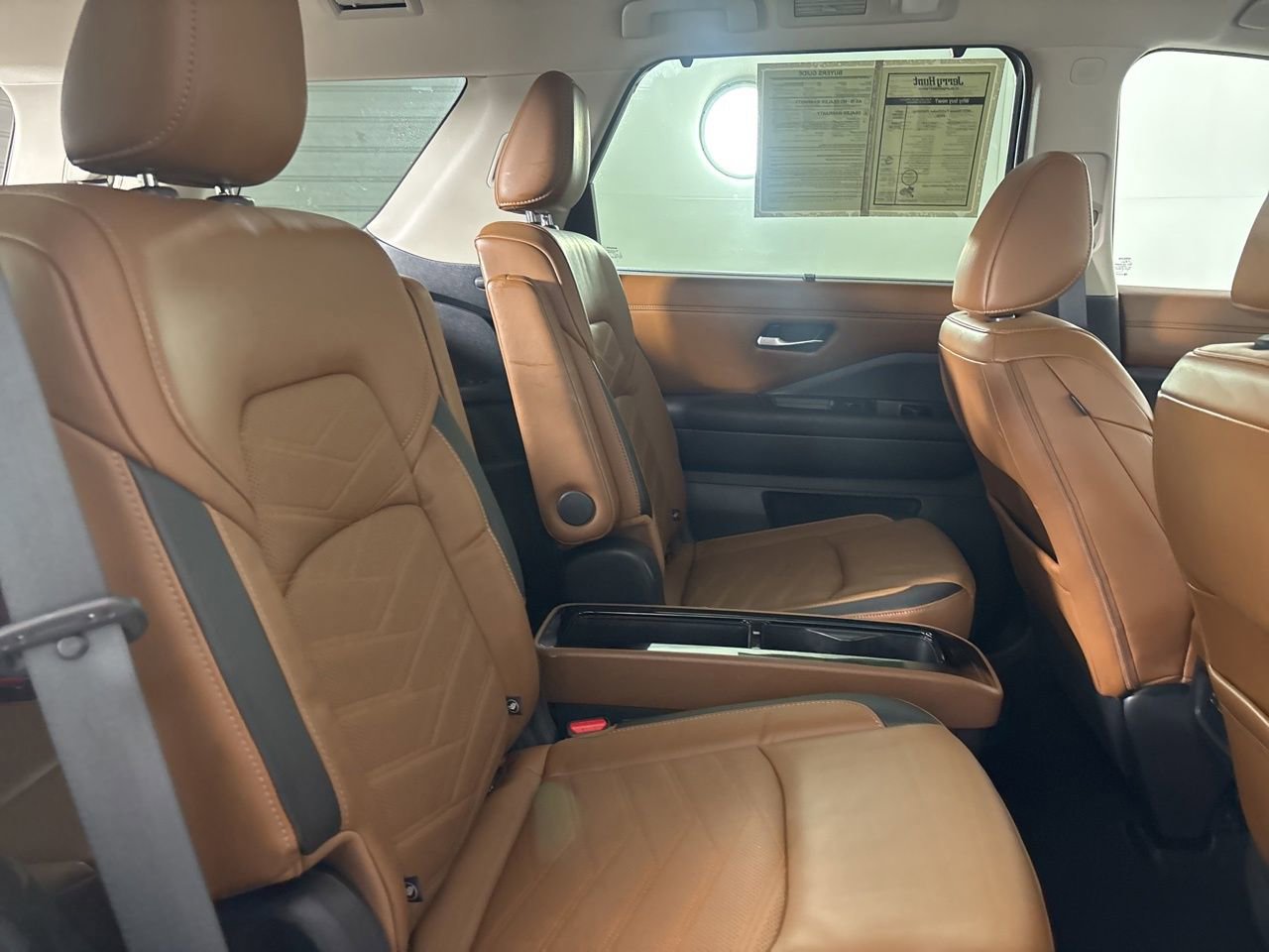 Used 2023 Nissan Pathfinder Platinum AWD/4WD image 27