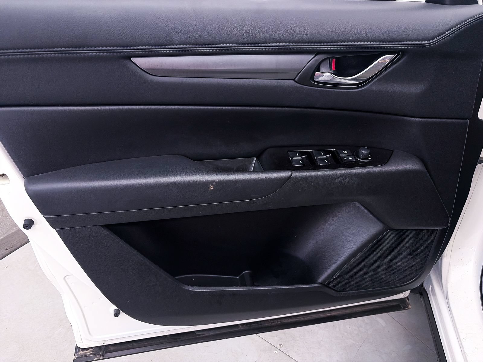 Used 2021 MAZDA CX-5 Touring FWD image 15