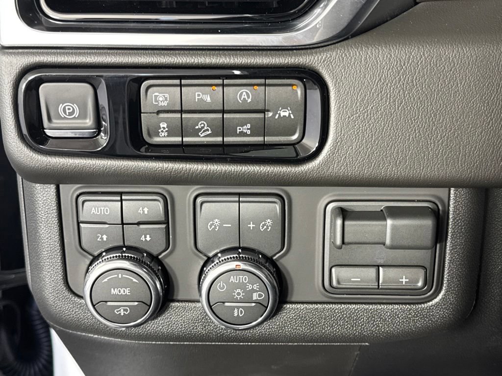 New 2026 GMC Yukon XL Denali w/ Denali Reserve Package AWD/4WD image 19