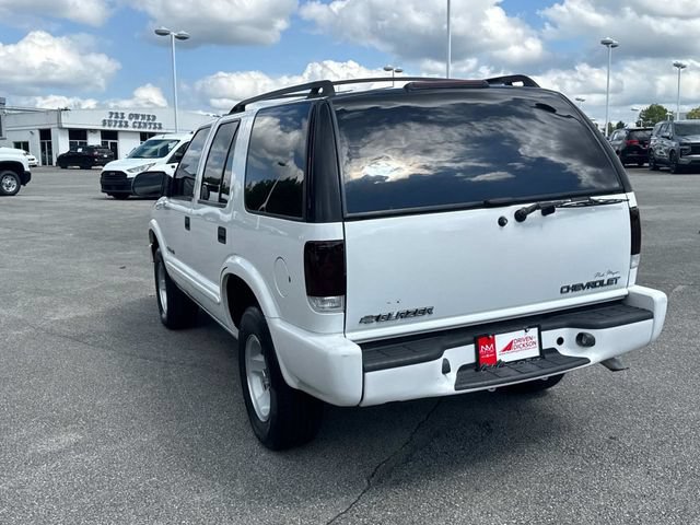 Used 2002 Chevrolet Blazer LS w/ Preferred Equipment Group RWD image 6