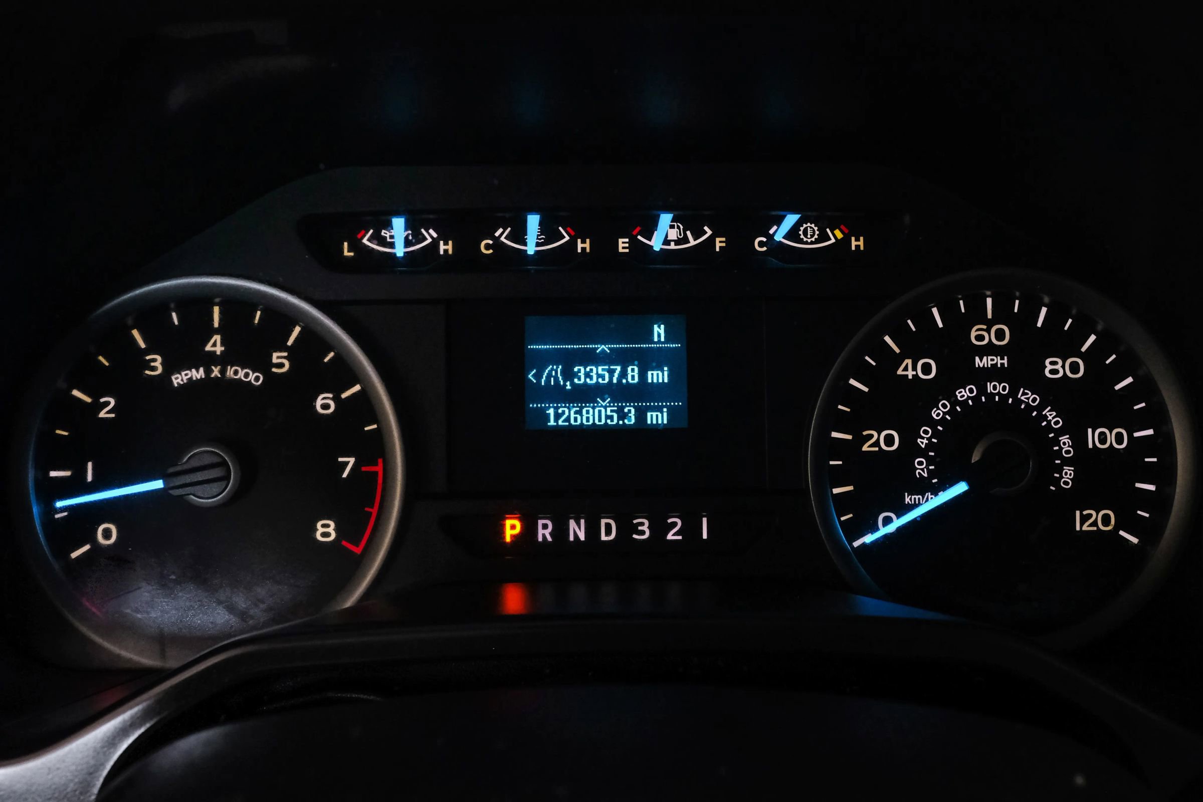 Used 2015 Ford F150 XLT image 14
