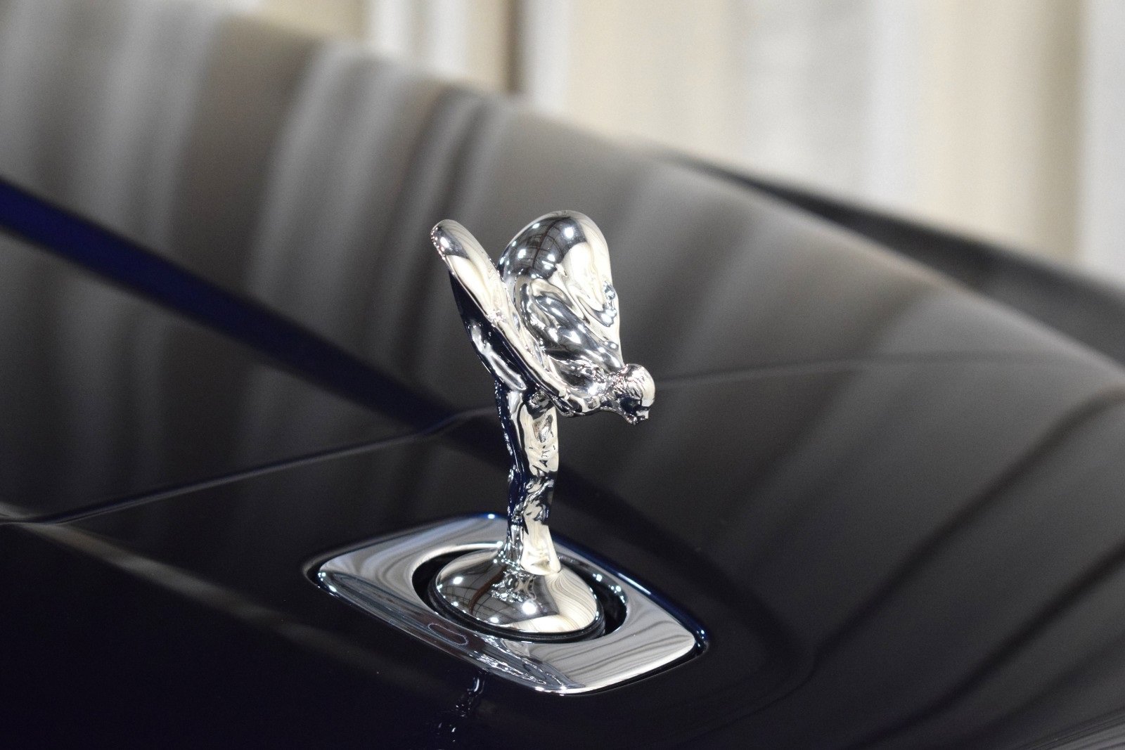 New 2026 Rolls-Royce Cullinan image 6