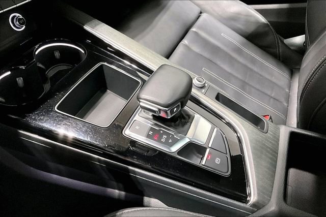 Used 2020 Audi A4 2.0T Premium w/ Convenience Package image 13