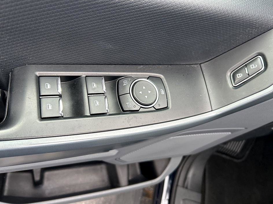 Used 2022 Ford F150 XLT w/ Bed Utility Package image 11