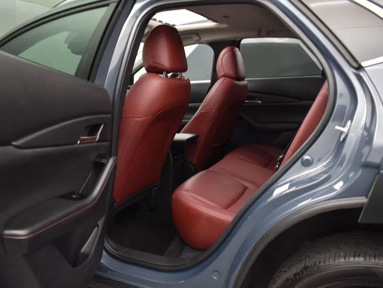 Used 2024 MAZDA CX-30 AWD 2.5 S w/ Preferred Package image 15