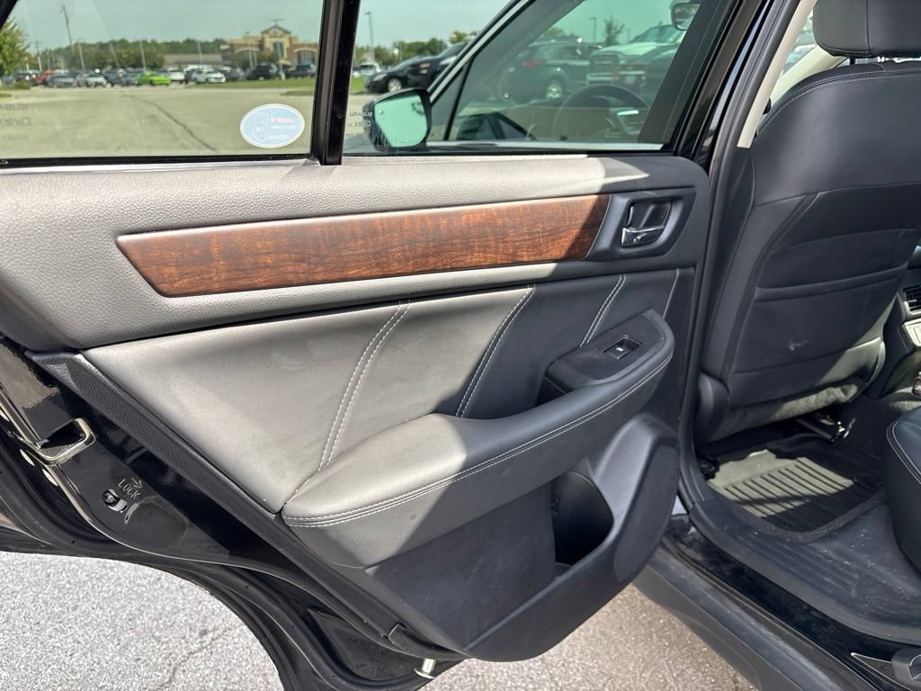 Used 2018 Subaru Outback 2.5i Limited AWD/4WD image 15
