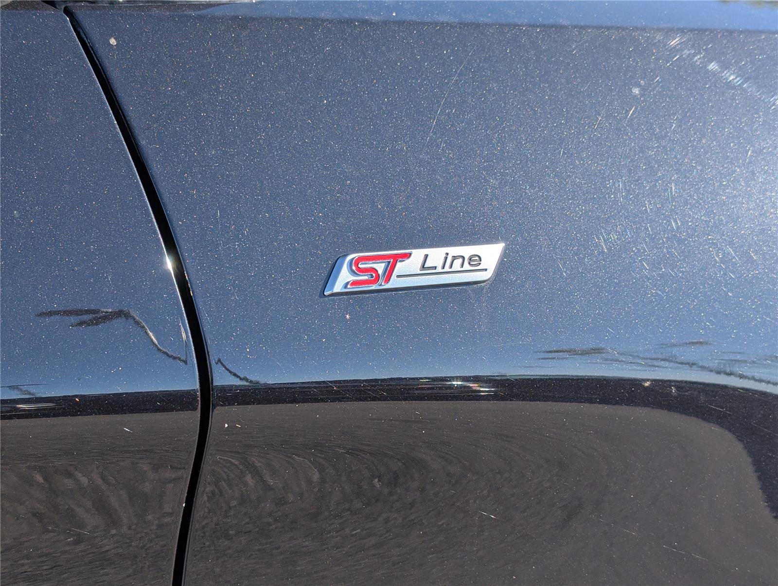 Used 2022 Ford Explorer ST-Line image 9