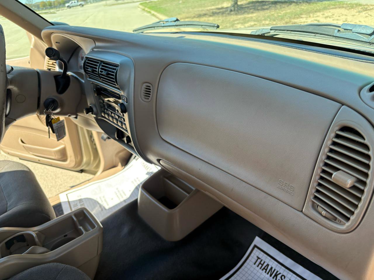 Used 2001 Ford Explorer Sport Trac 2WD image 9