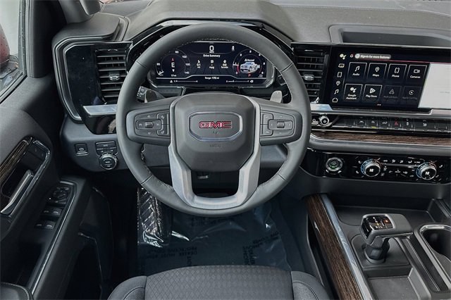 New 2024 GMC Sierra 1500 Elevation image 11