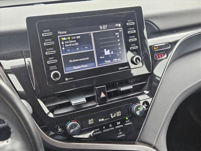 Used 2023 Toyota Camry SE image 14