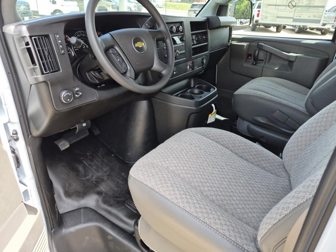 New 2026 Chevrolet Express 2500 w/ Driver Convenience Package RWD image 10