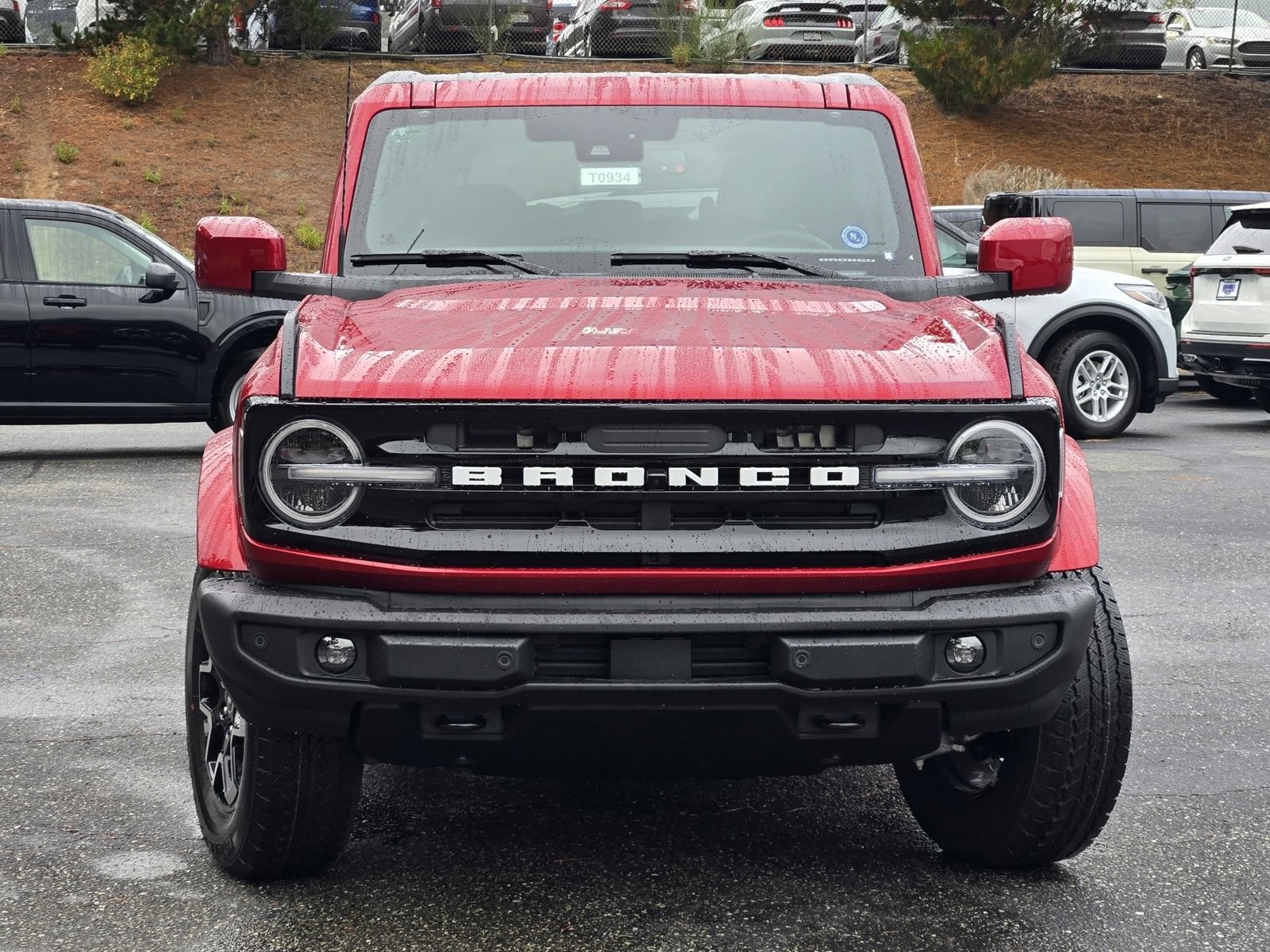 New 2026 Ford Bronco Outer Banks AWD/4WD image 3