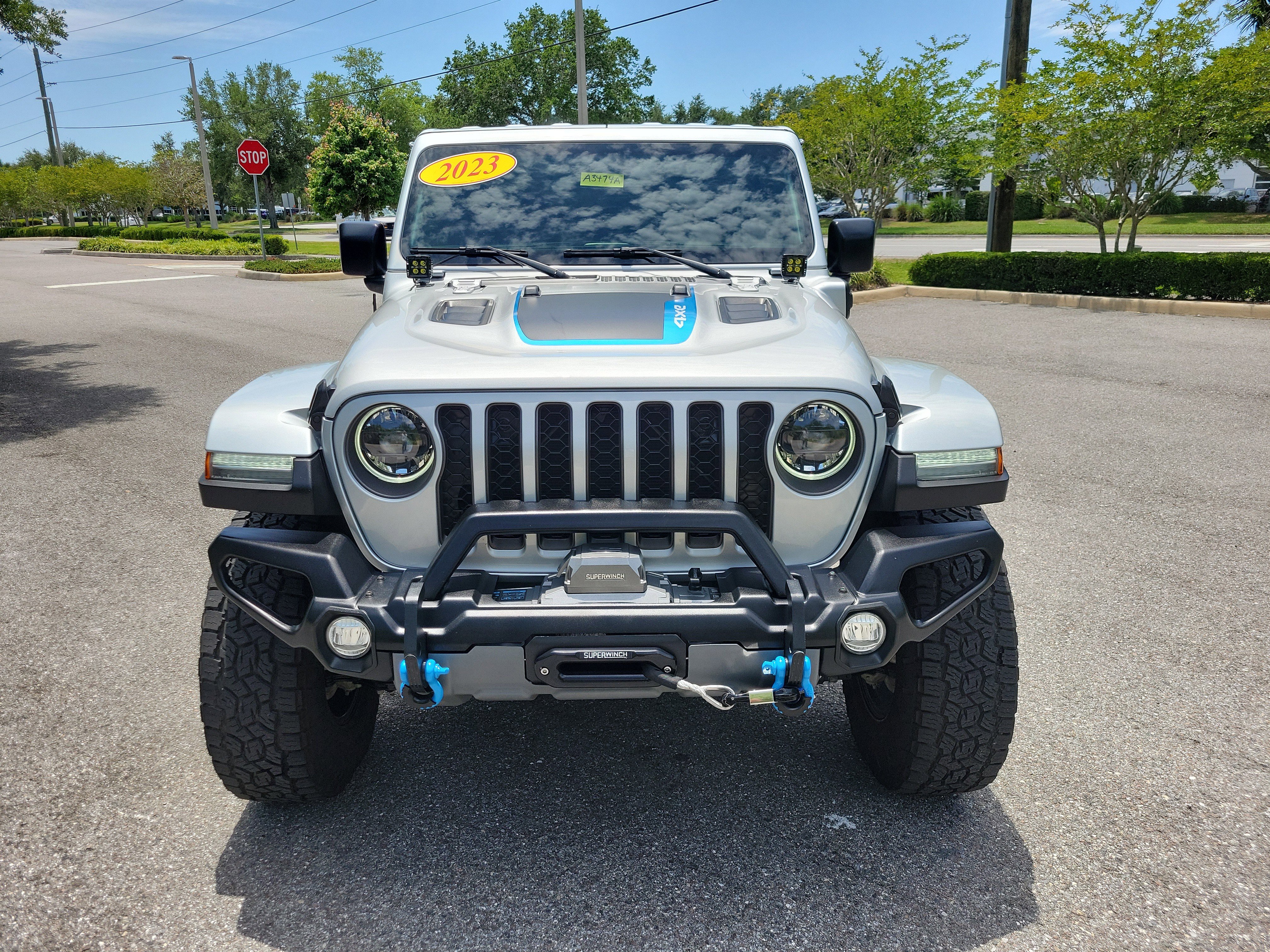 Used 2023 Jeep Wrangler Unlimited Rubicon 4xe AWD/4WD image 2