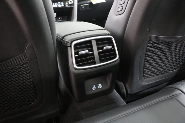 New 2026 Genesis G70 2.5T Prestige AWD/4WD image 32