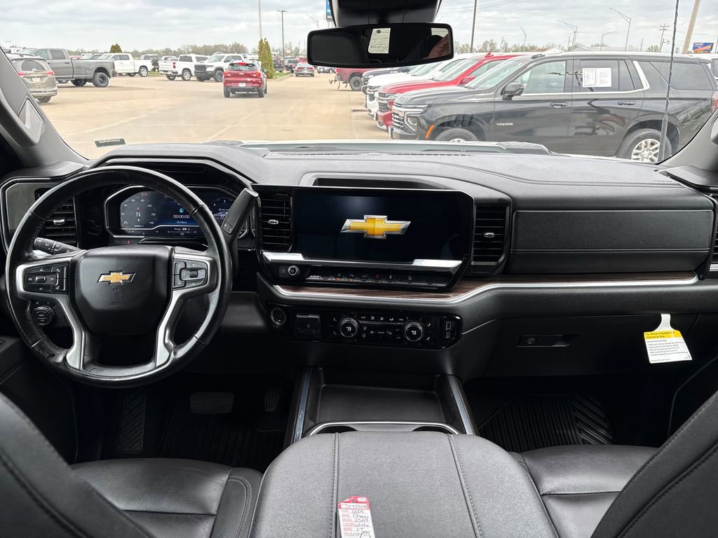 Used 2025 Chevrolet Silverado 2500 LT w/ All Star Edition AWD/4WD image 16