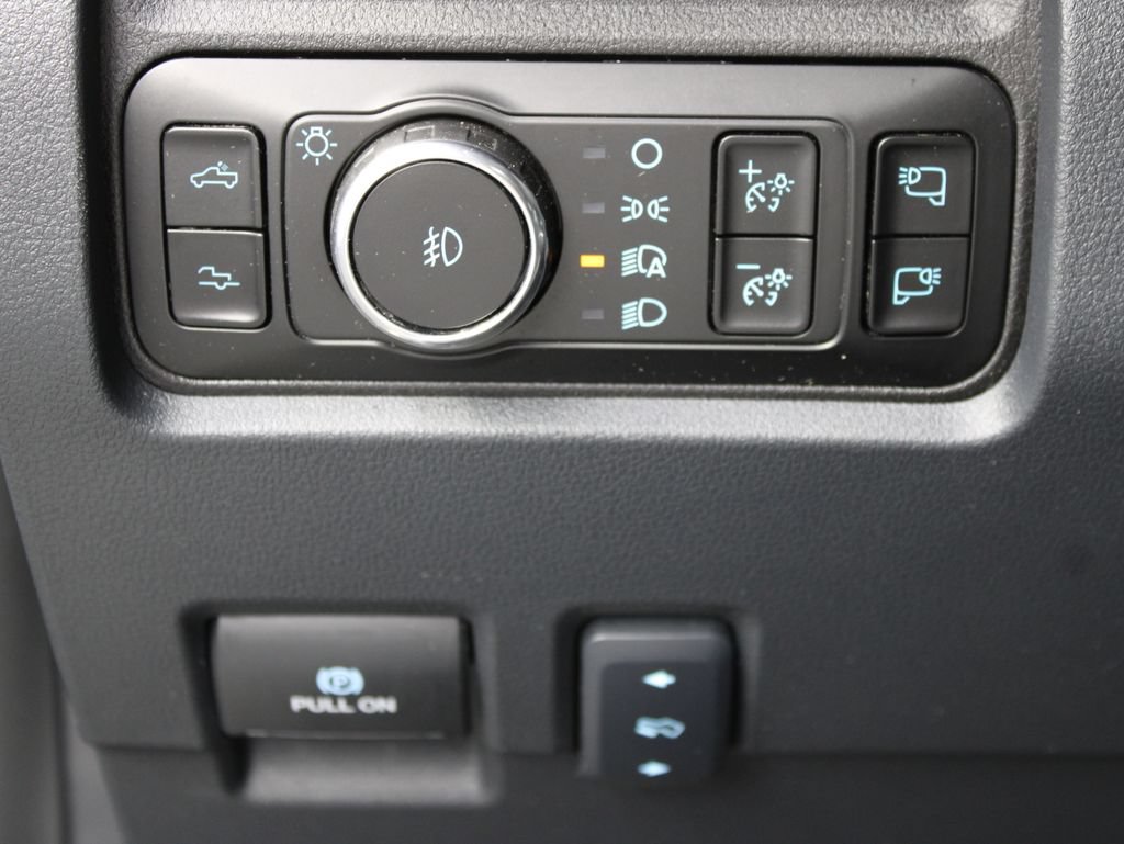 Used 2025 Ford F450 Platinum AWD/4WD image 64