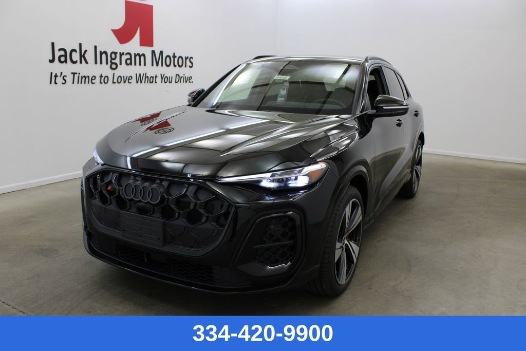 New 2025 Audi SQ5 Prestige