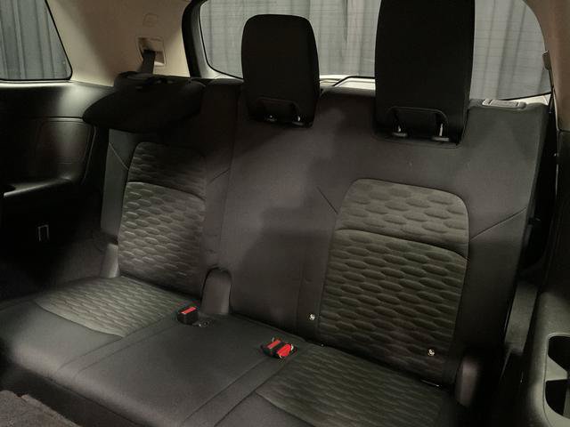 Used 2022 Nissan Pathfinder S AWD/4WD image 10