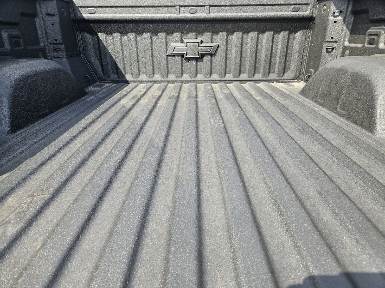 Certified 2026 Chevrolet Silverado 1500 ZR2 w/ Dark Appearance Package image 35