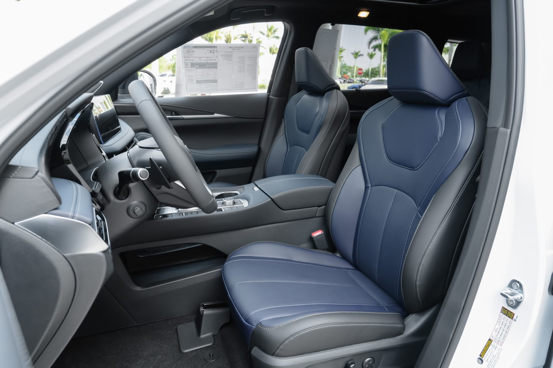 New 2026 INFINITI QX60 Sport w/ Dark Cargo Package image 6