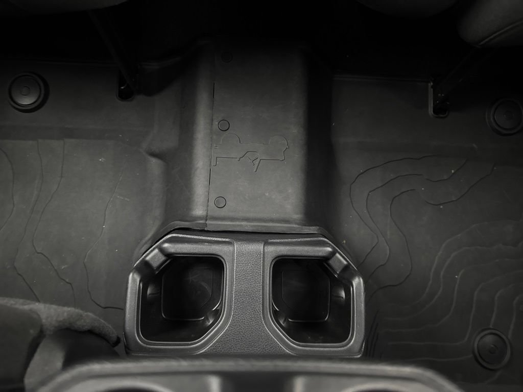 Used 2021 Jeep Wrangler Unlimited Sport AWD/4WD image 35