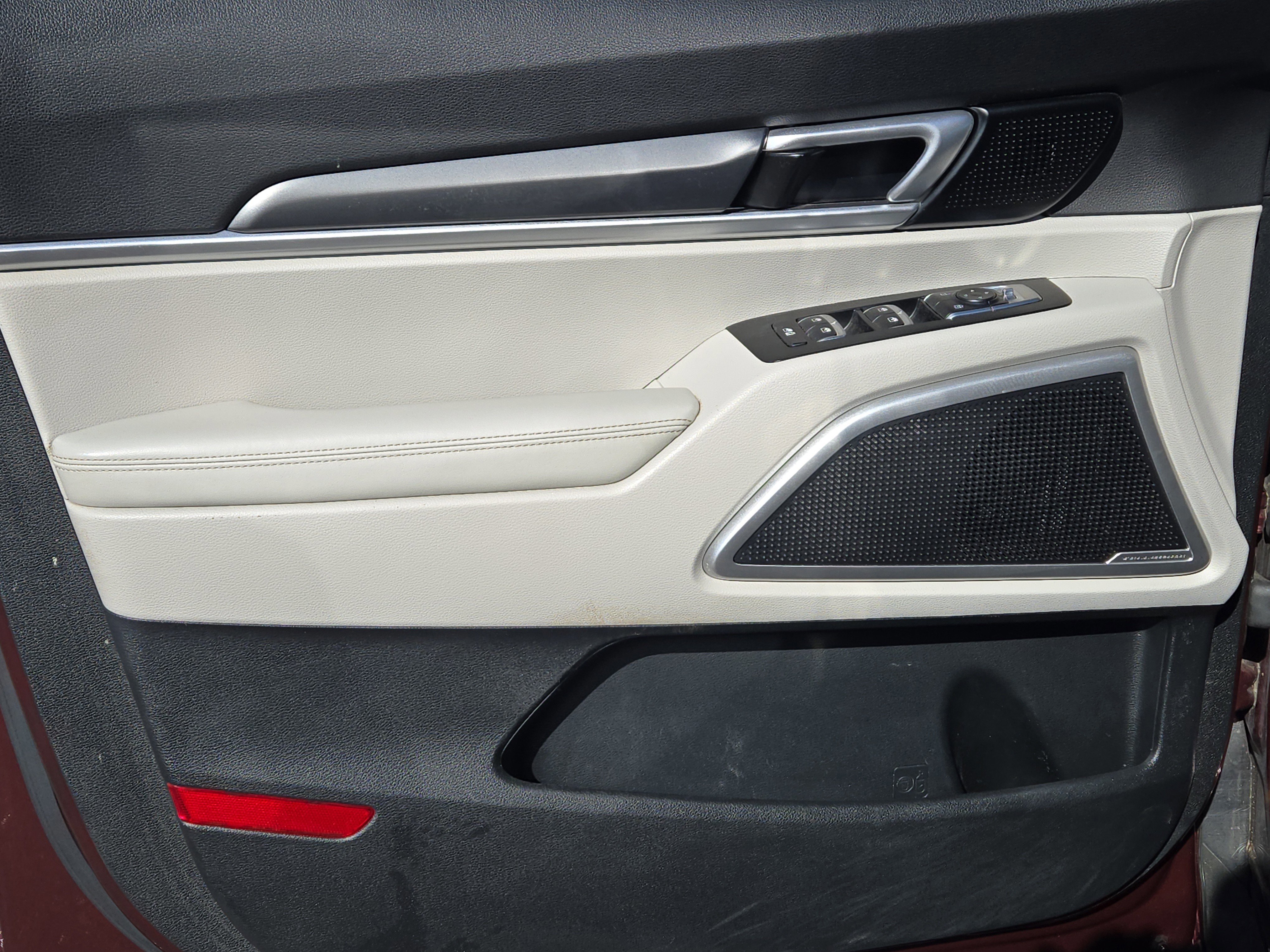 Used 2021 Kia Telluride S image 10