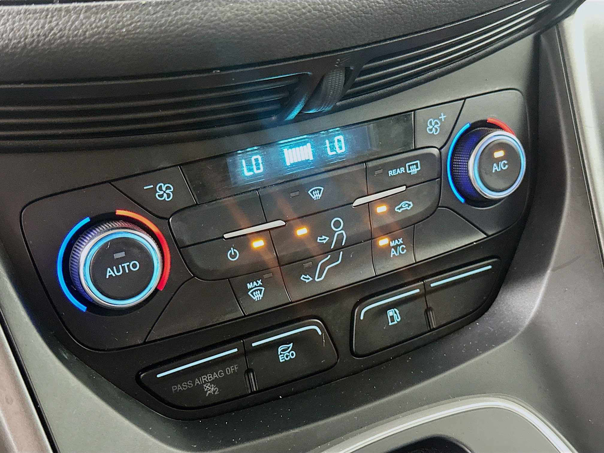 Used 2017 Ford C-MAX SE FWD image 22