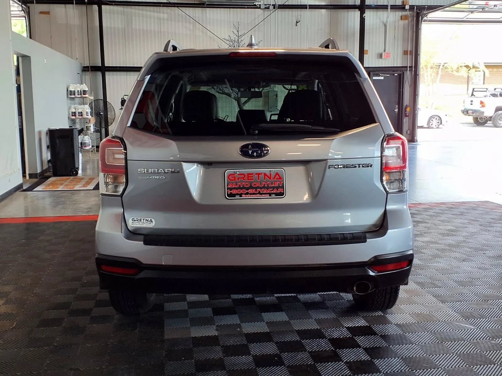 Used 2018 Subaru Forester 2.5i Limited AWD/4WD image 5