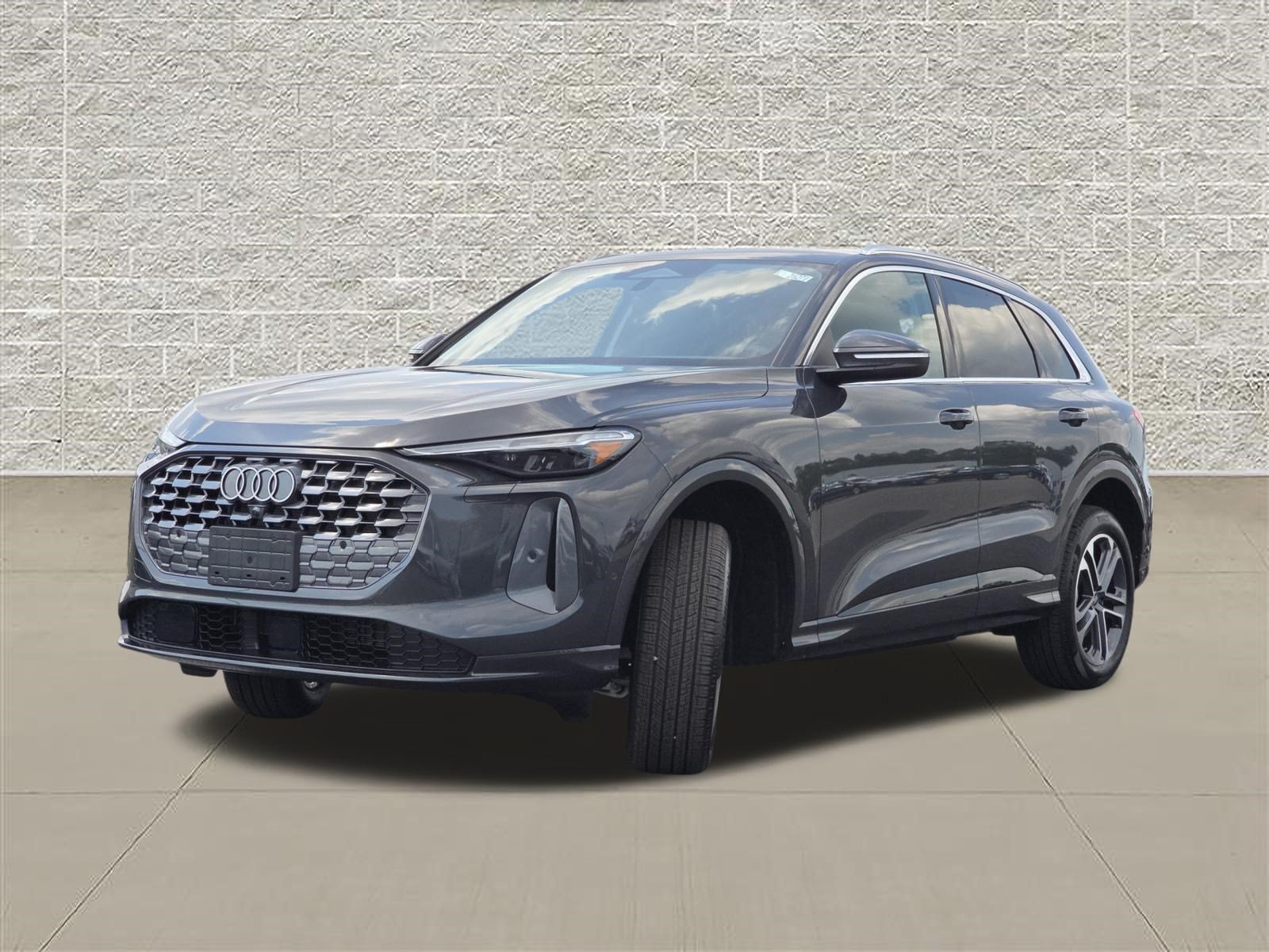 New 2026 Audi Q5 Premium AWD/4WD image 3