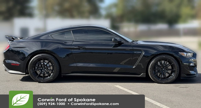 Used 2019 Ford Mustang Shelby GT350 w/ Technology Package RWD image 10