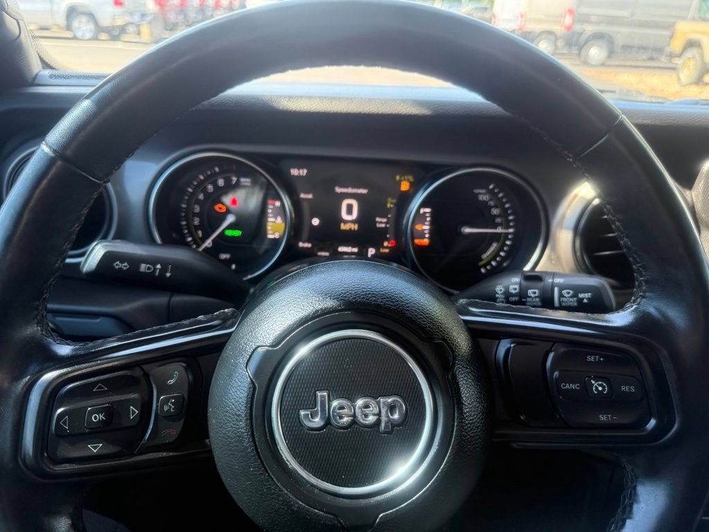 Used 2023 Jeep Wrangler Unlimited w/ Cold Weather Group AWD/4WD image 23