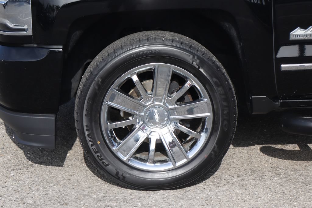 Used 2018 Chevrolet Silverado 1500 High Country RWD image 46