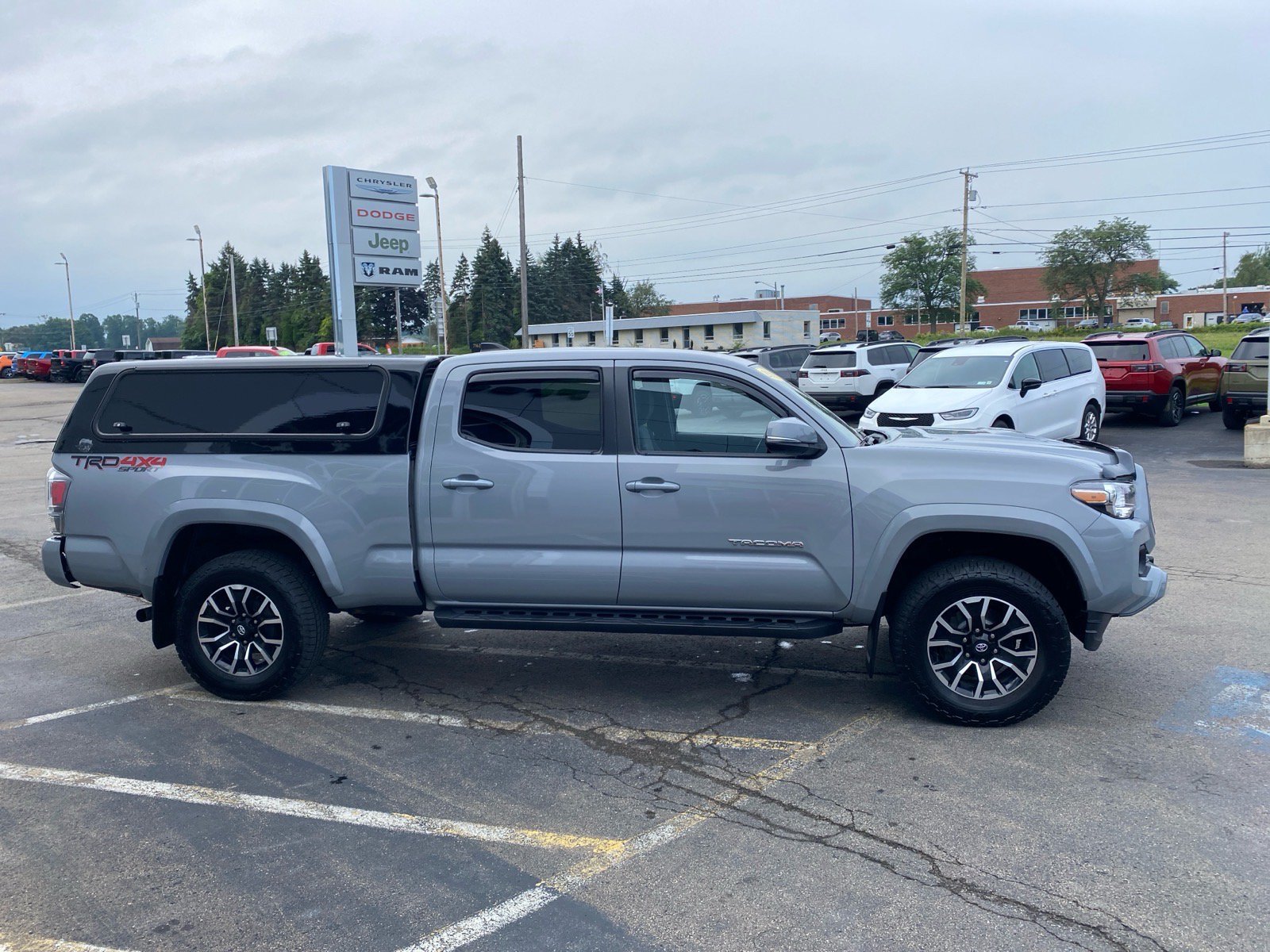 Used 2021 Toyota Tacoma TRD Sport AWD/4WD image 6