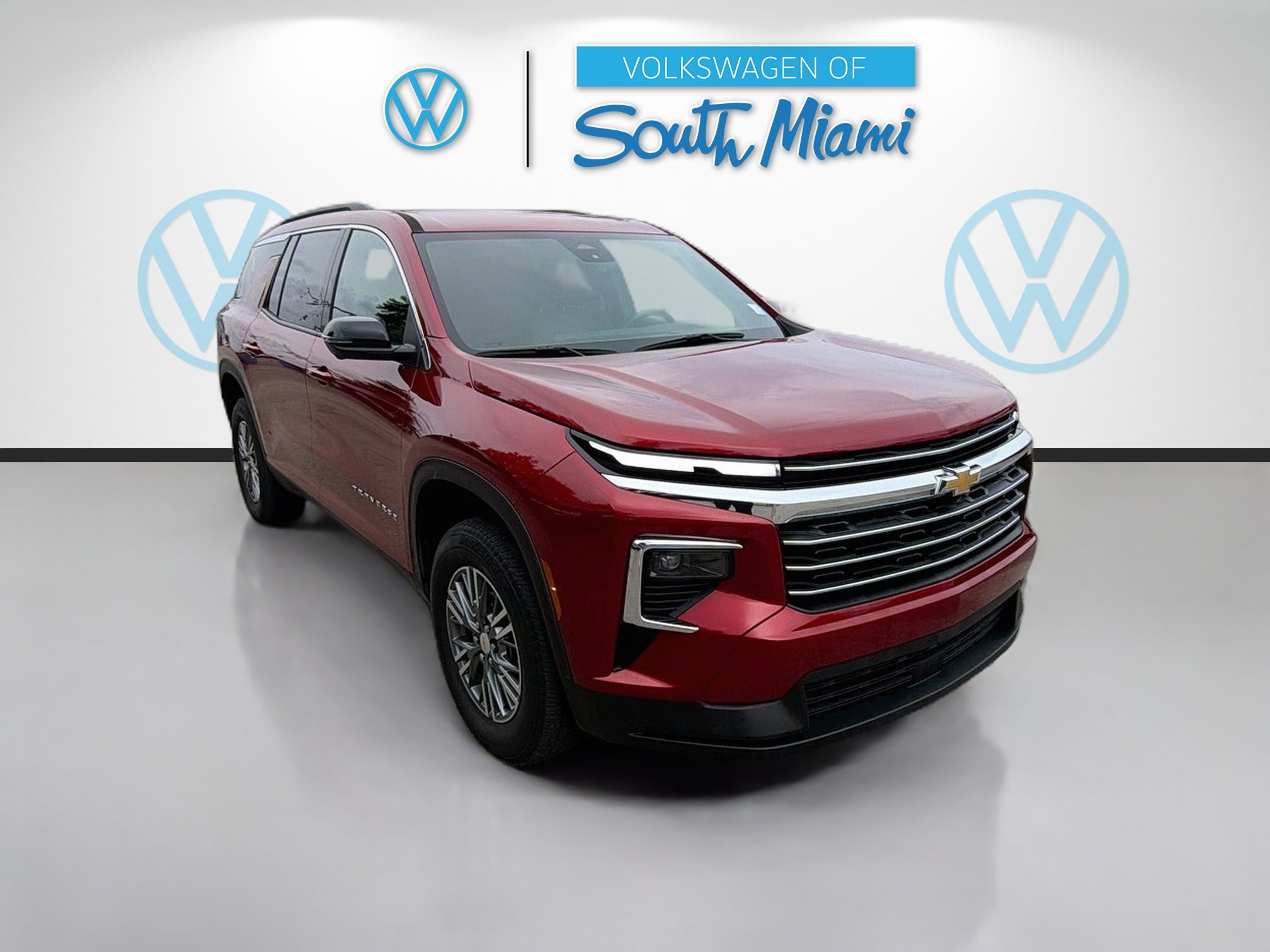 Used 2024 Chevrolet Traverse LT FWD image 1