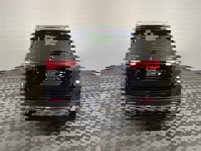 Certified 2026 Mercedes-Benz GLC 300 4MATIC image 4