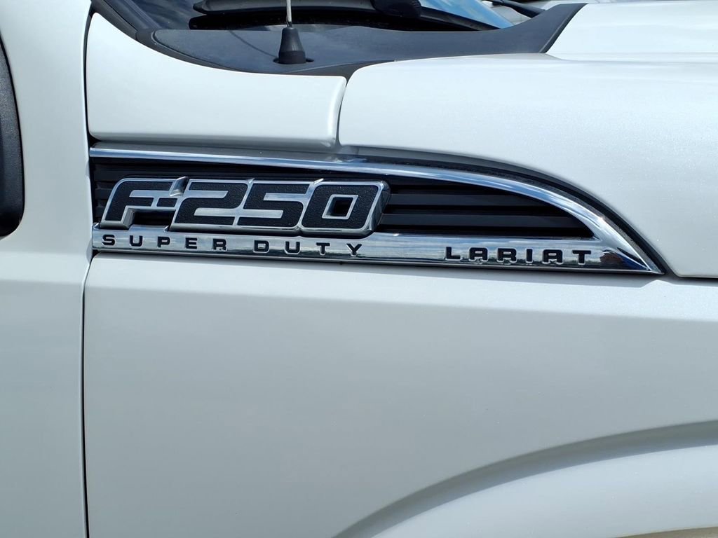 Used 2014 Ford F250 Lariat w/ Lariat Interior Package AWD/4WD image 10