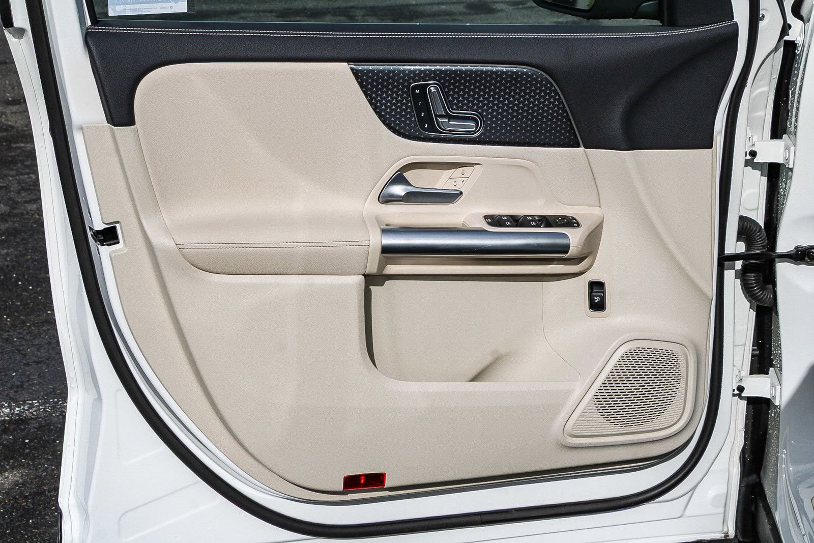 Certified 2025 Mercedes-Benz GLA 250 image 18