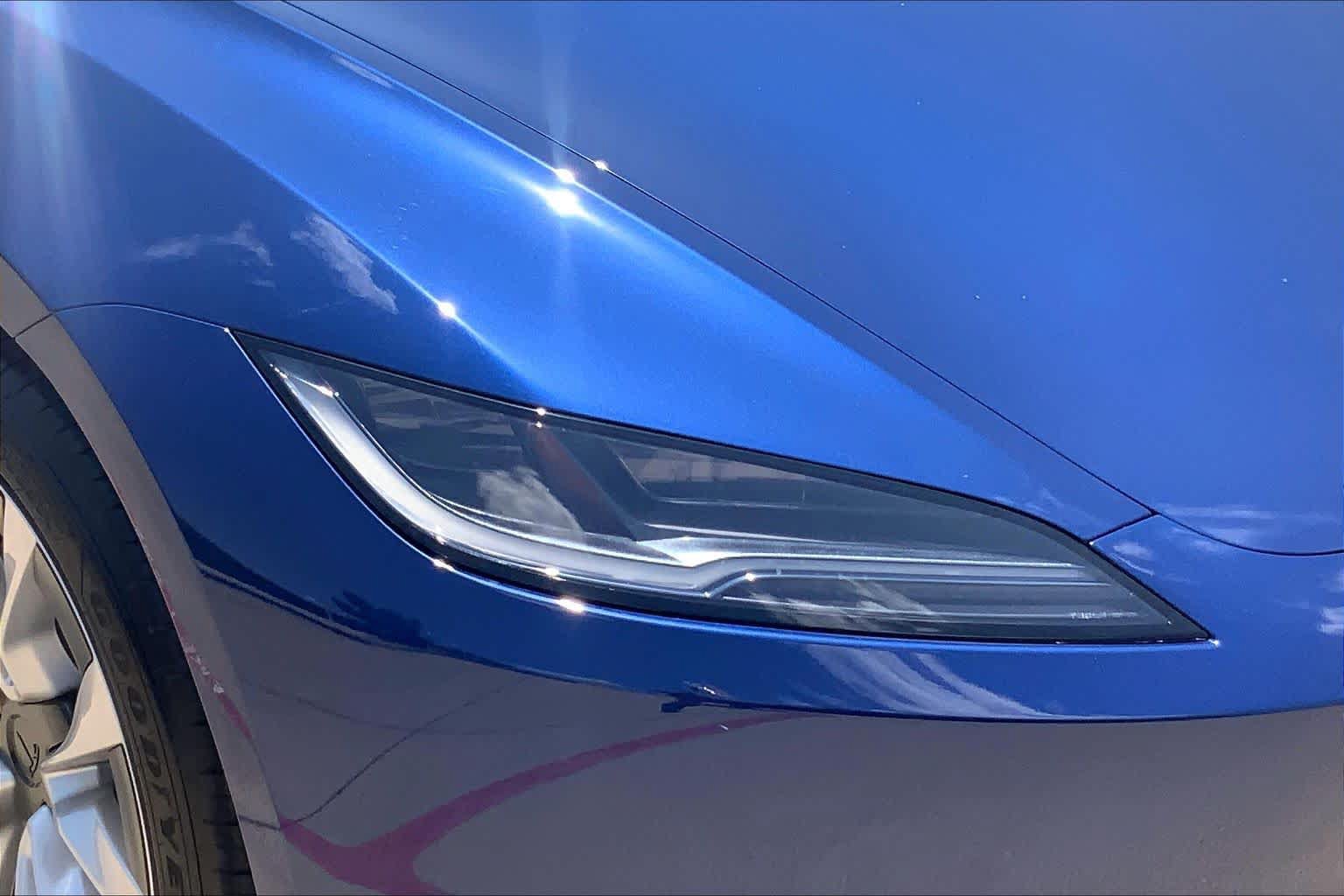 Used 2025 Tesla Model 3 Long Range RWD image 25