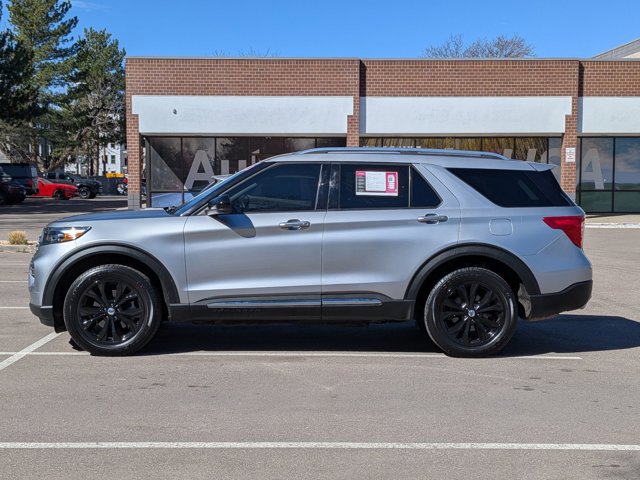 Used 2023 Ford Explorer Limited image 8